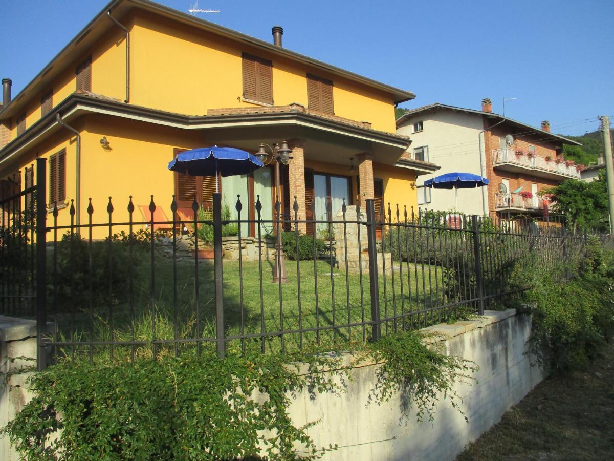 Il Risveglio Dei Sensi Vila Fossato di Vico Exterior foto
